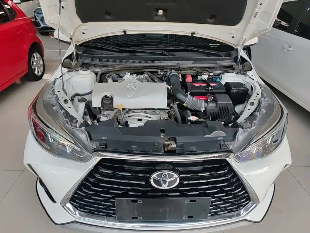 Toyota Yaris L 2020 — фото 20