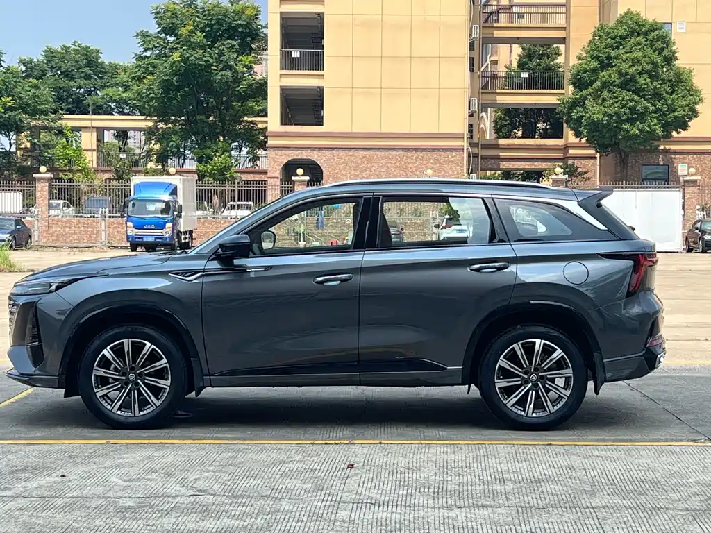 Changan CS75 PLUS 2026 — фото 29