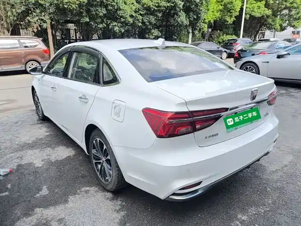 Roewe i6 New Energy 2020