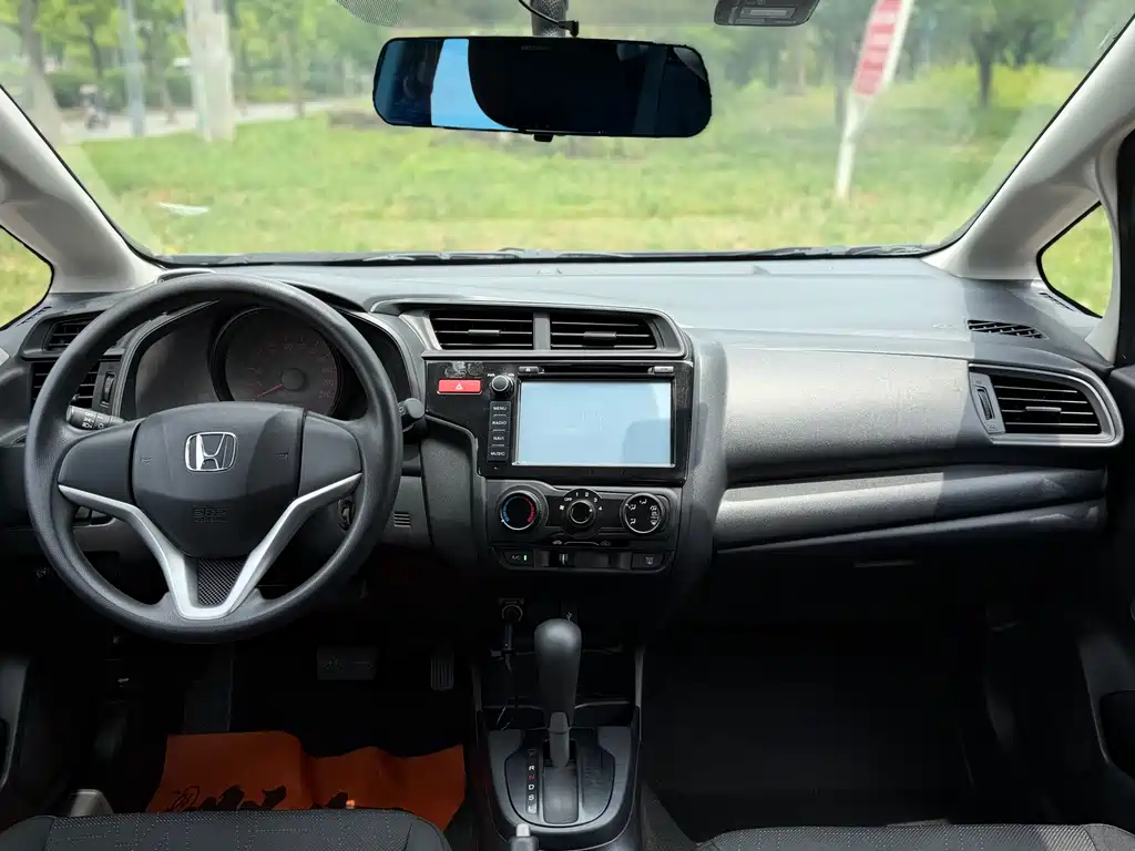 Honda Fit 2014 — фото 9