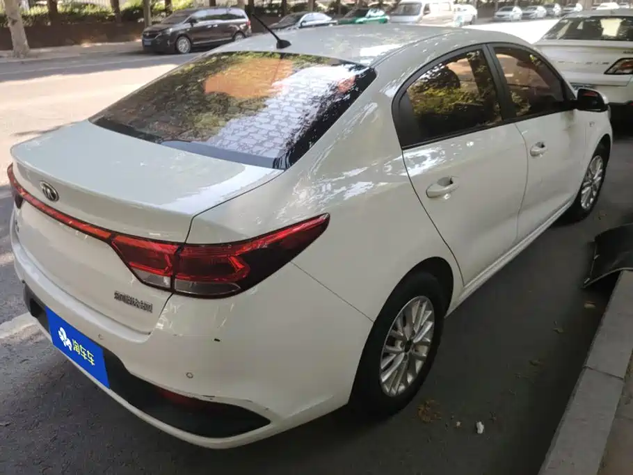 Kia K2 2017