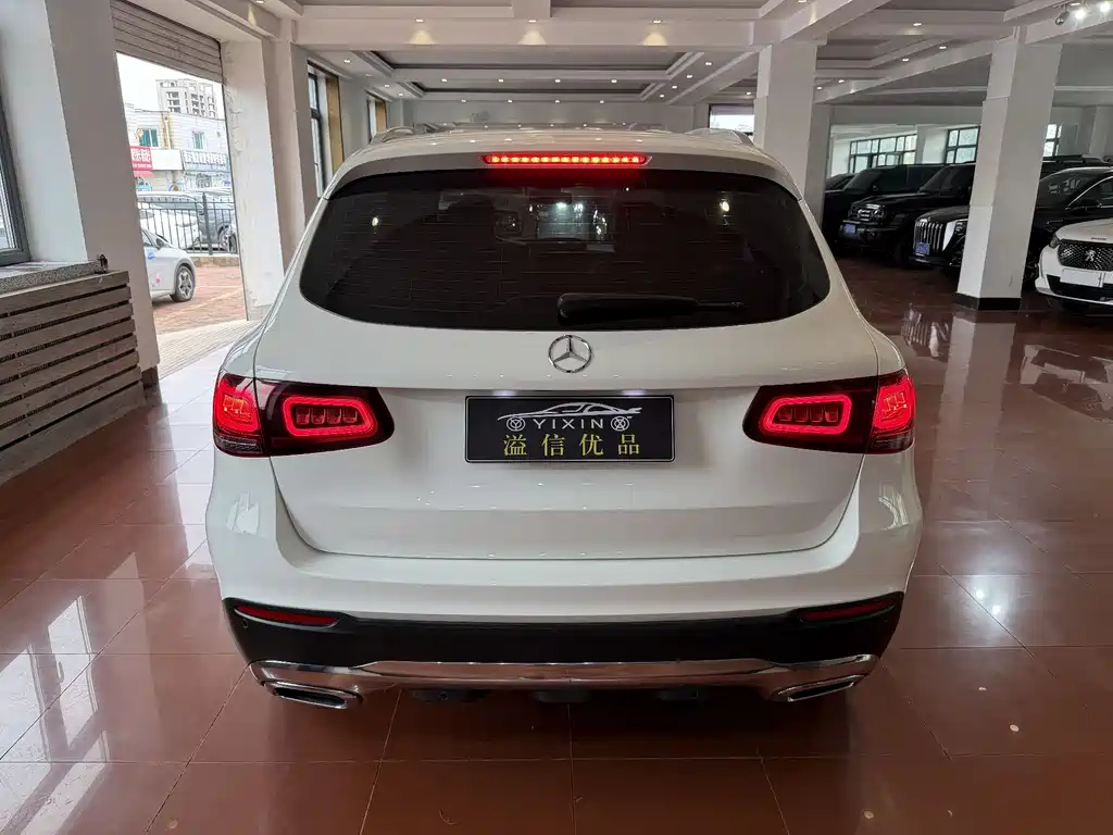 Mercedes-Benz GLC 2021 — фото 16