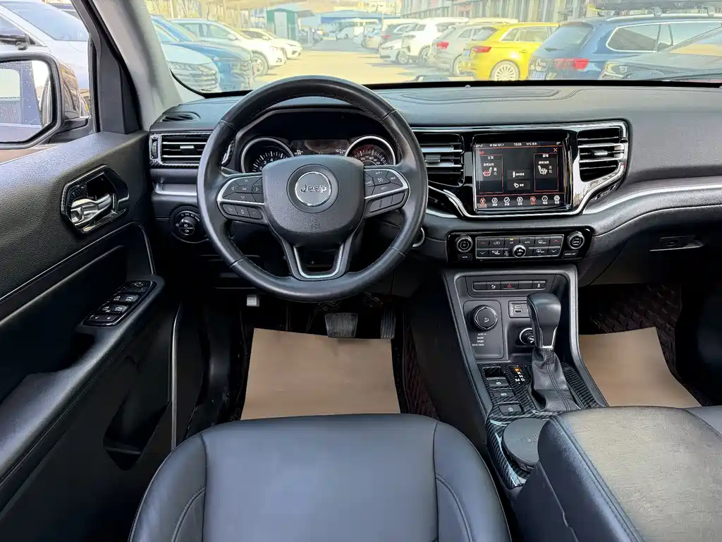 Jeep Commander 2020 — фото 10