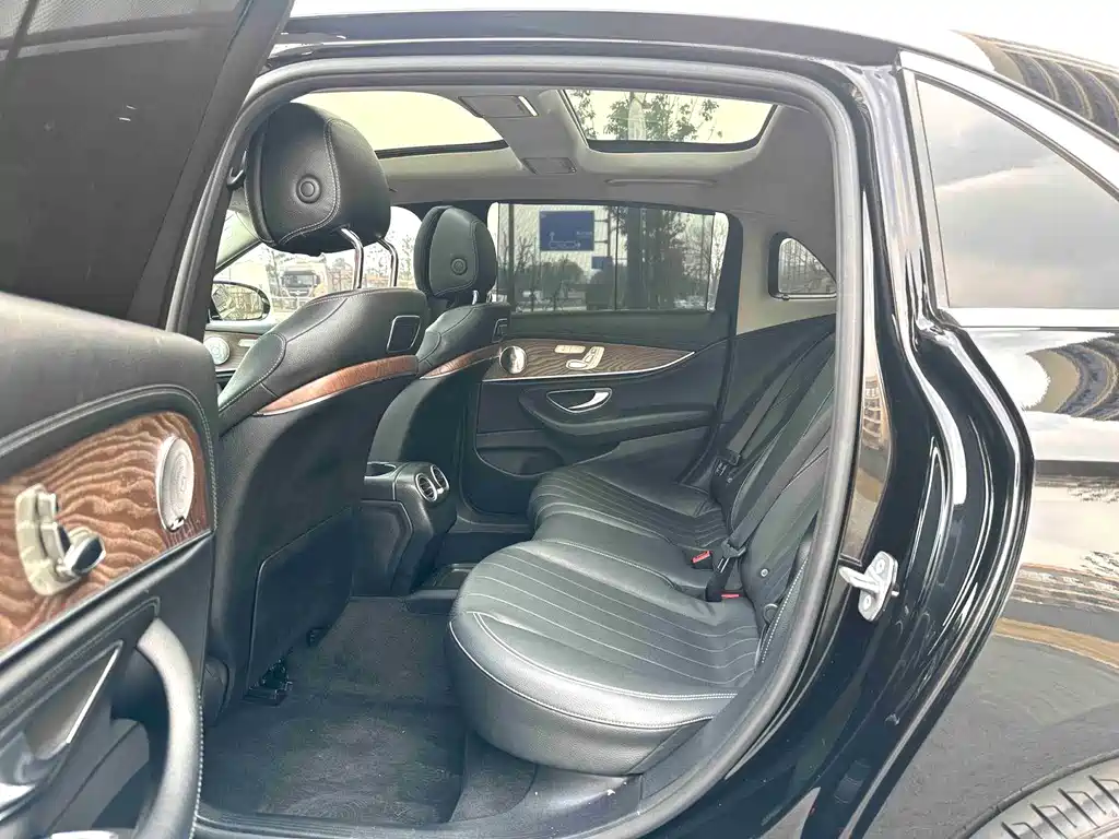 Mercedes-Benz E-Class 2018