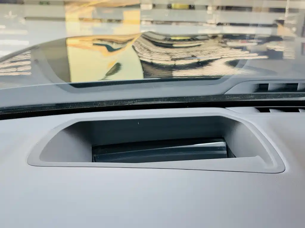 BMW 7 Series 2017 — фото 12