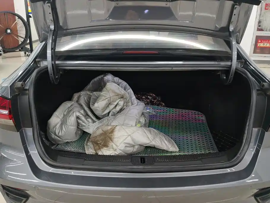 Roewe i5 2021