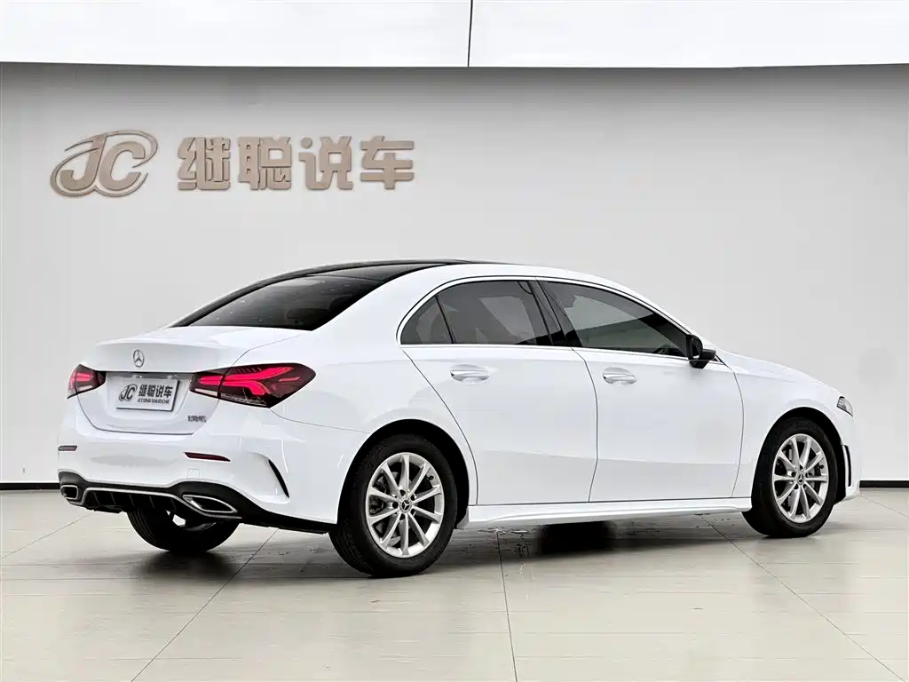 Mercedes-Benz A-Class 2020 — фото 5
