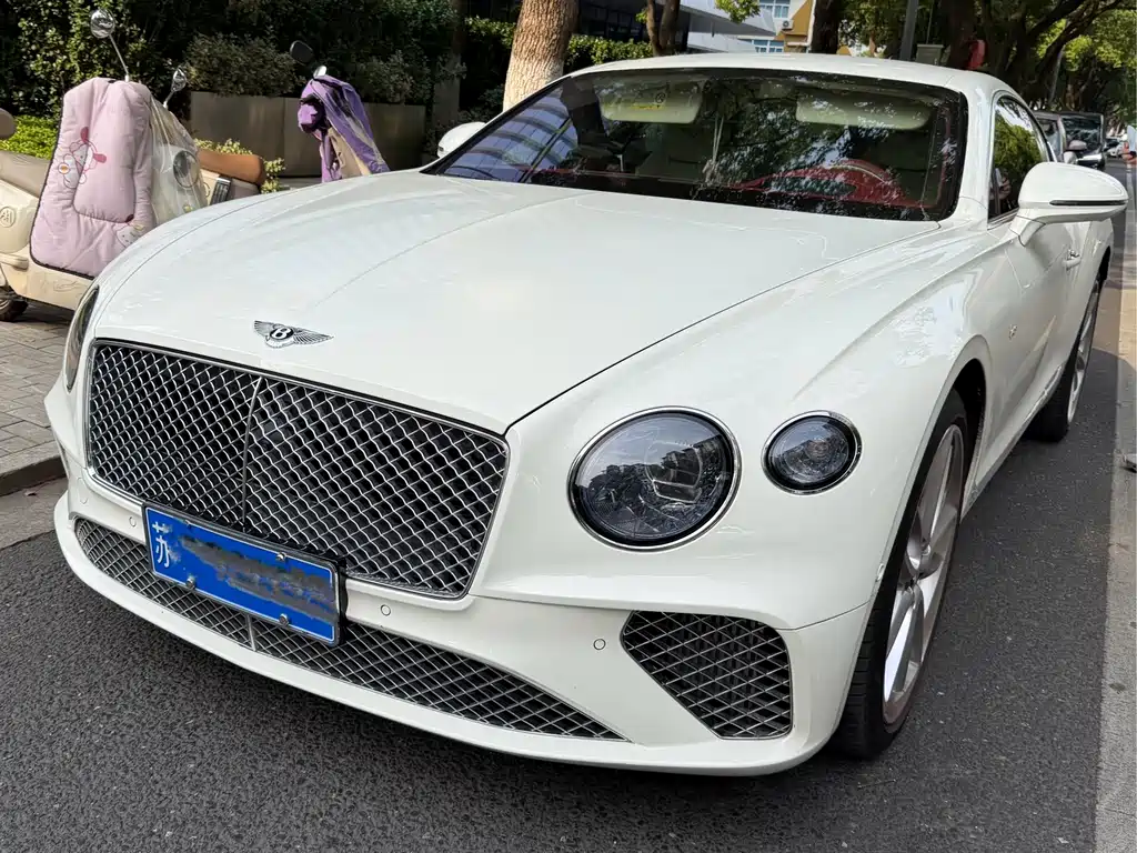 Bentley Continental 2022