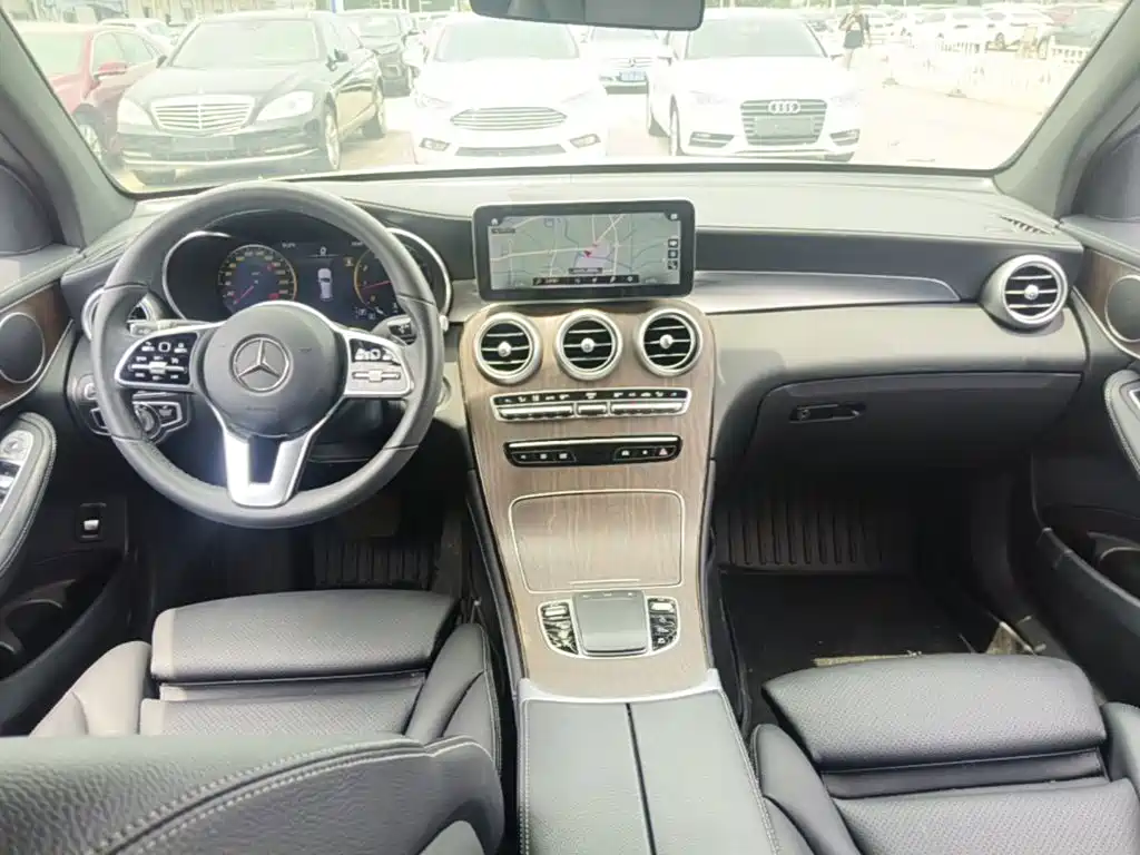 Mercedes-Benz GLC 2022 — фото 10