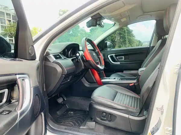 Land Rover Discovery Sport 2019