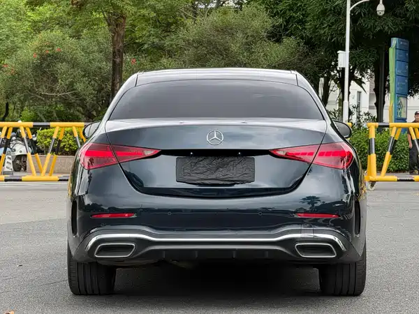 Mercedes-Benz C-Class 2022