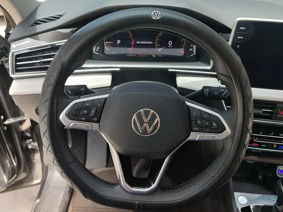 Volkswagen Tiguan L 2025 — фото 15