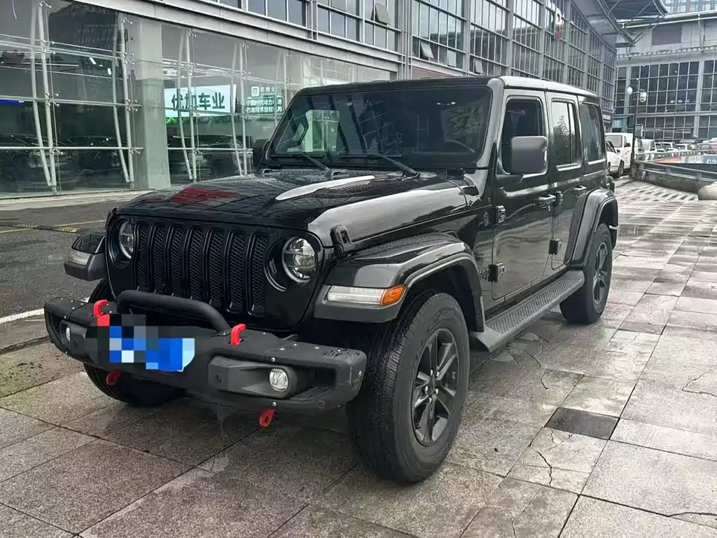 Jeep Wrangler 2023 — фото 1