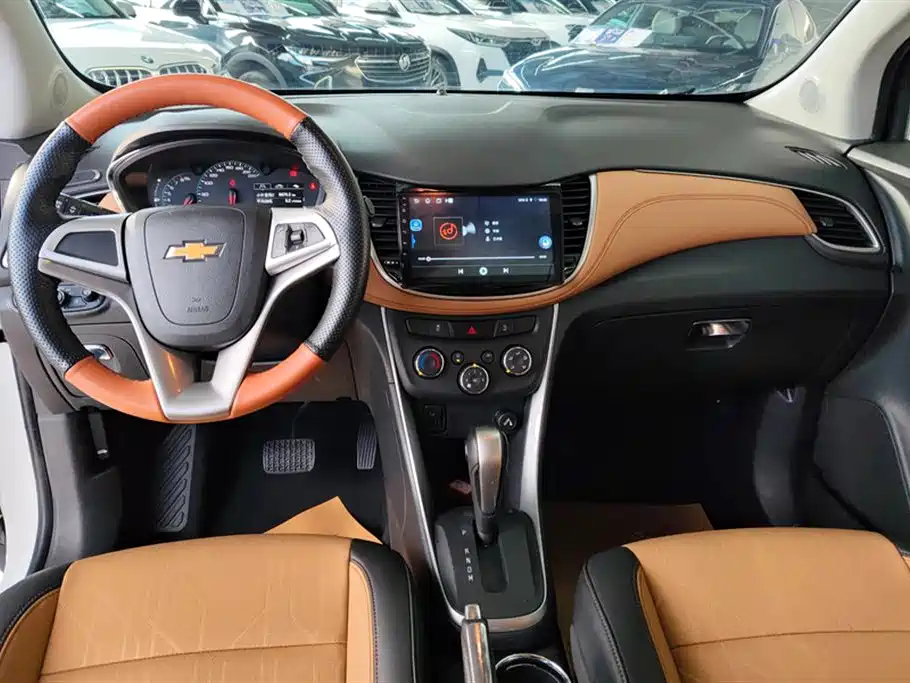 Chevrolet Trax 2017 — фото 12