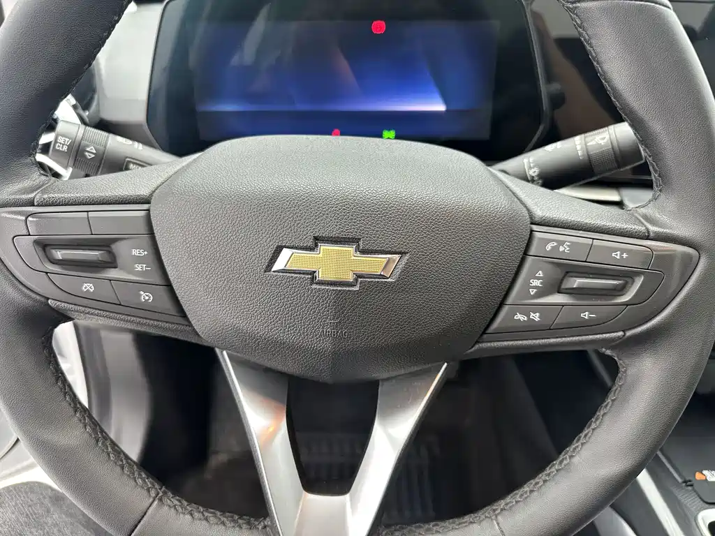Chevrolet Monza 2023 — фото 13