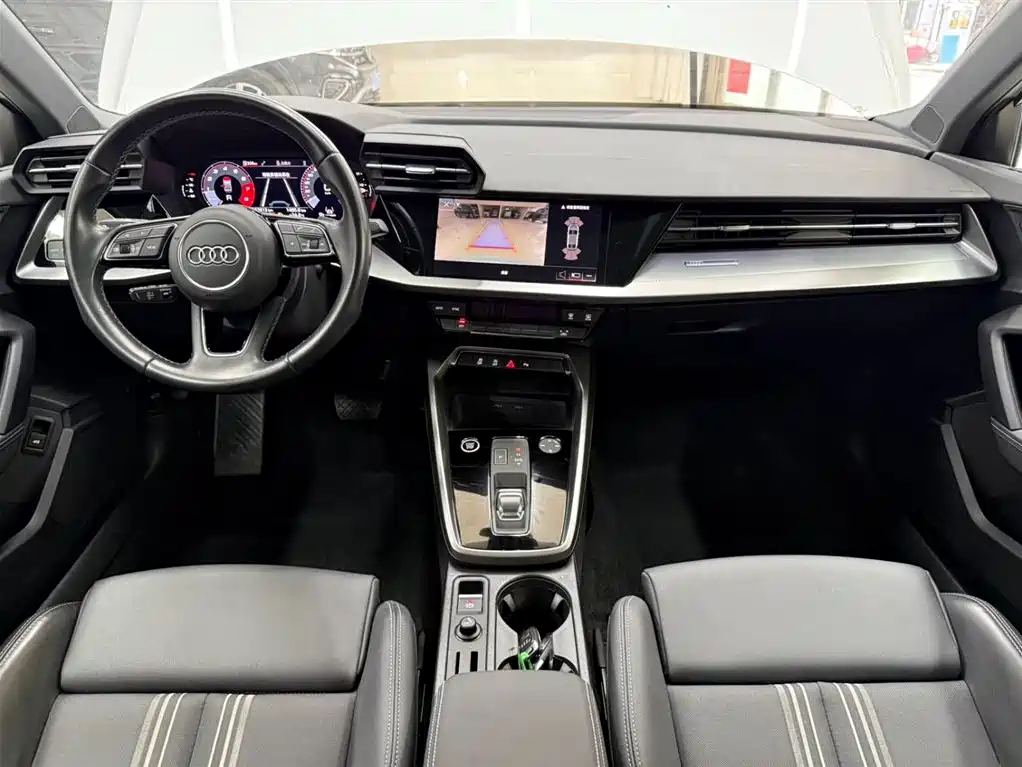 Audi A3 2023 — фото 20
