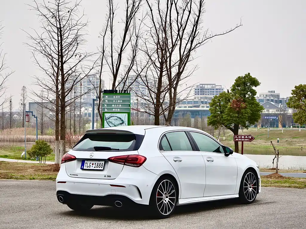 Mercedes-Benz A-Class AMG 2021