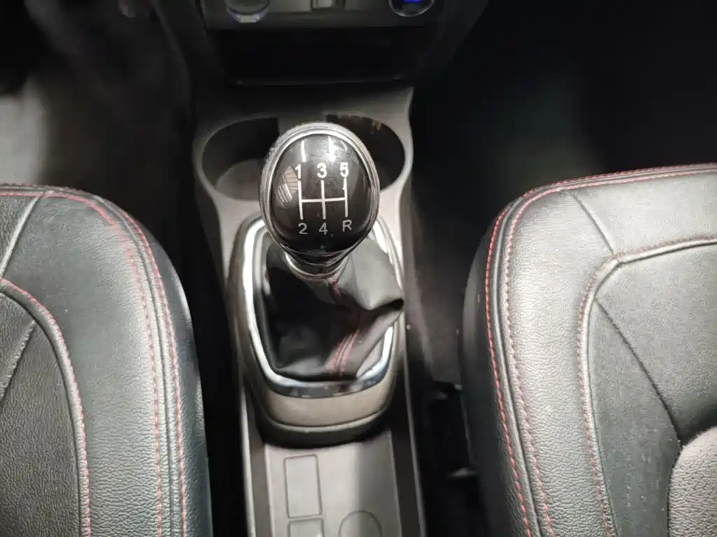 Haval H1 2017 — фото 14