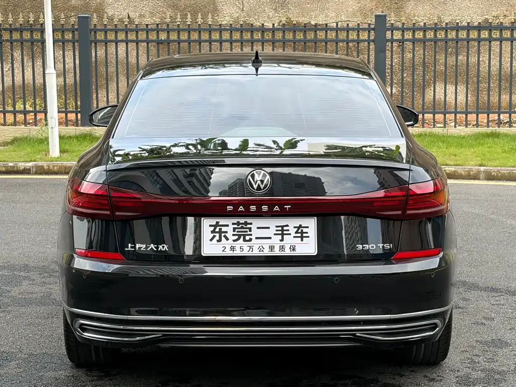Volkswagen Passat 2022