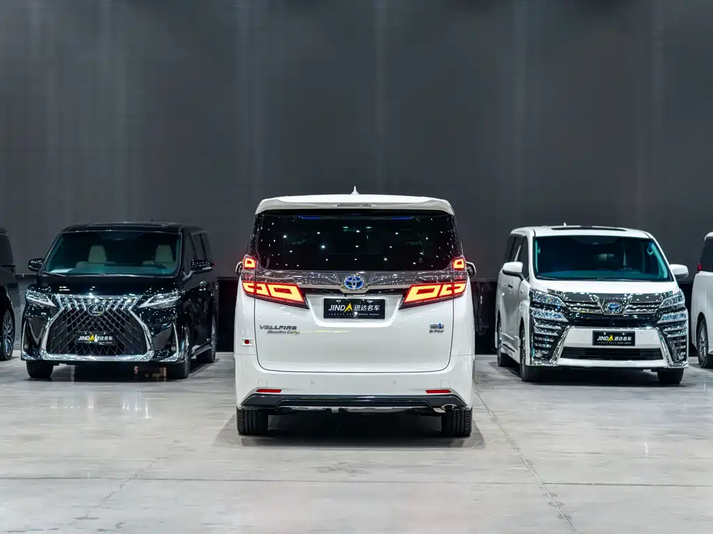 Toyota Alphard 2020 — фото 3
