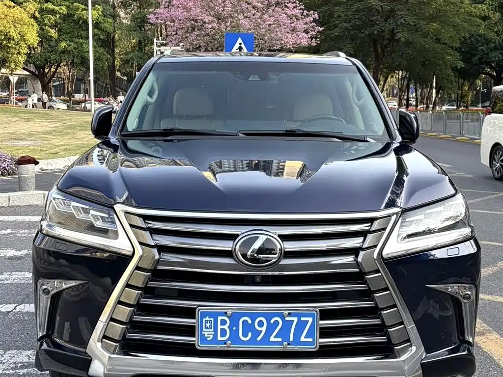 Lexus LX 2016 — фото 2