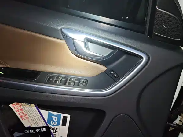 Volvo XC60 2015
