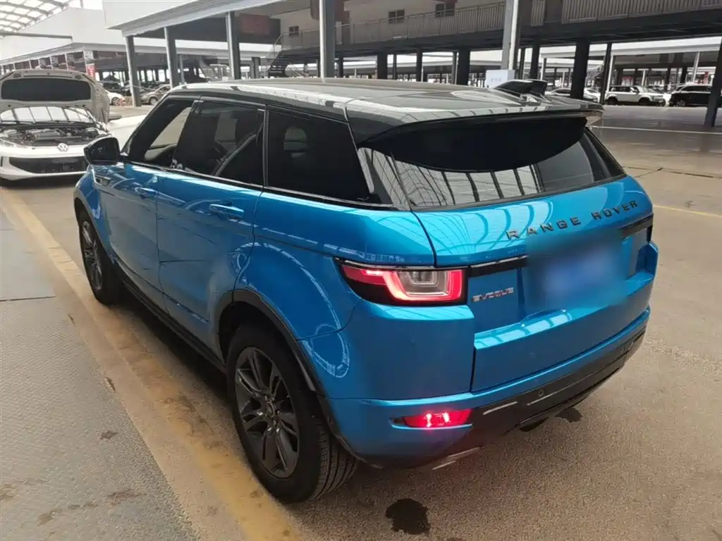Land Rover Evoque 2018 — фото 5