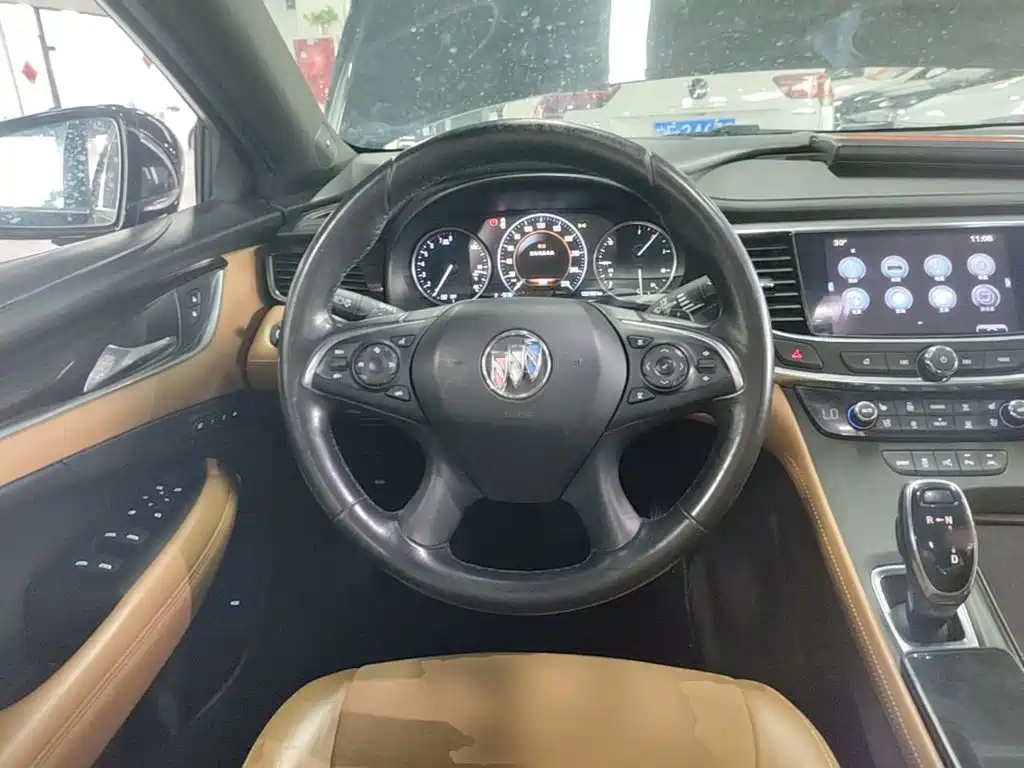 Buick LaCrosse 2018 — фото 11