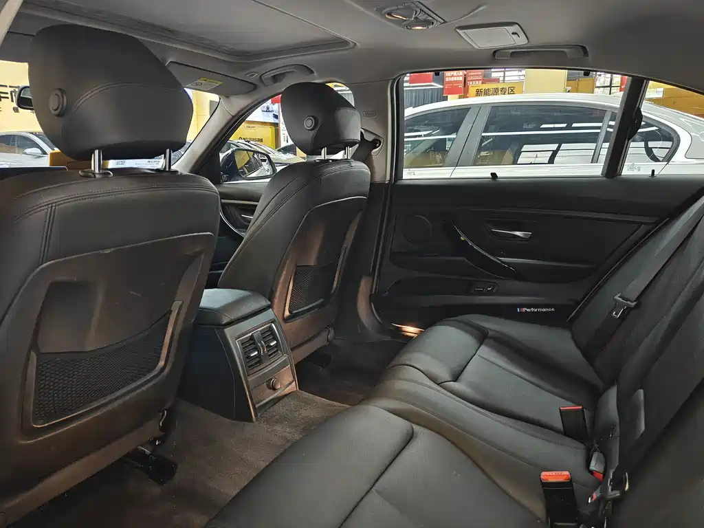 BMW 3 Series 2018