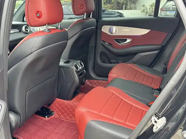 Mercedes-Benz GLC 2021