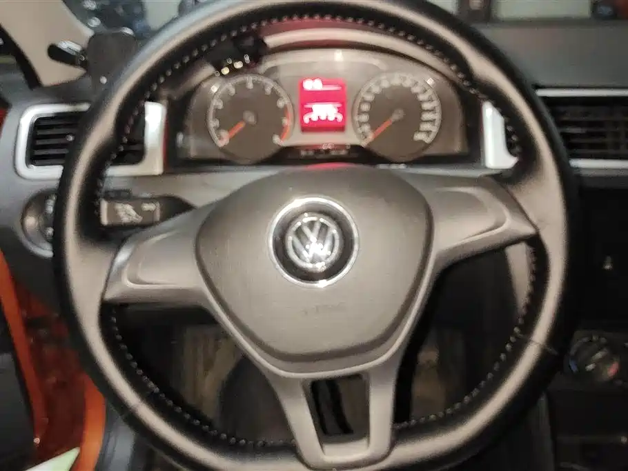 Volkswagen Santana 2015 — фото 15
