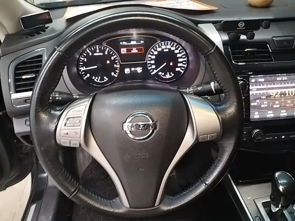 Nissan Teana 2015 — фото 11