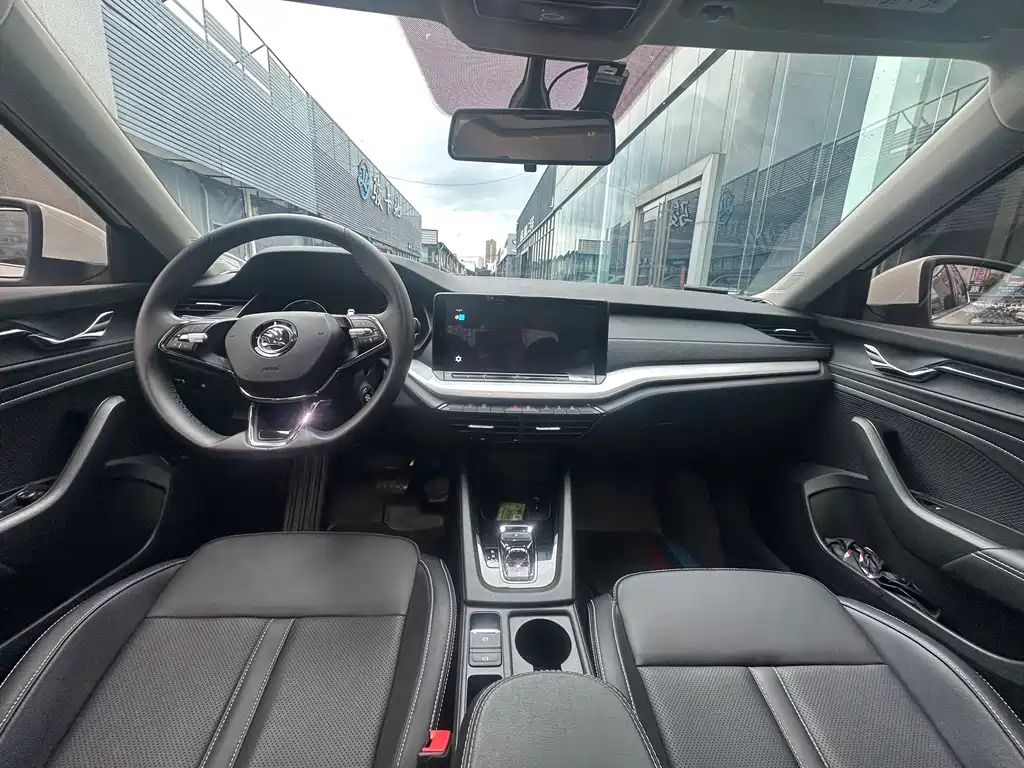 Skoda Octavia 2023