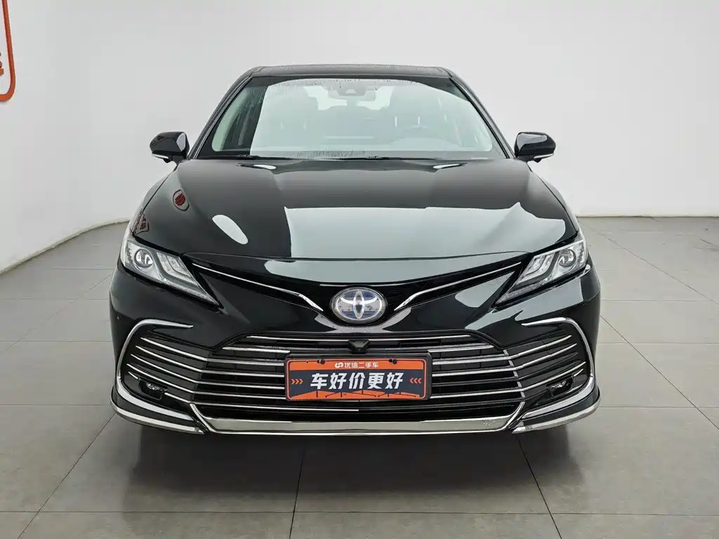 Toyota Camry 2022