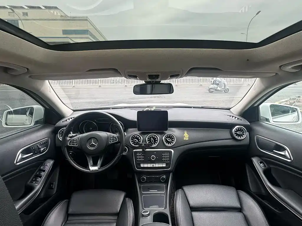 Mercedes-Benz GLA 2018 — фото 5