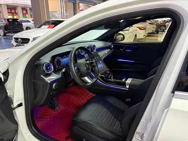 Mercedes-Benz C-Class 2022
