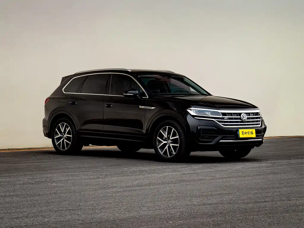 Volkswagen Touareg 2020 — фото 3