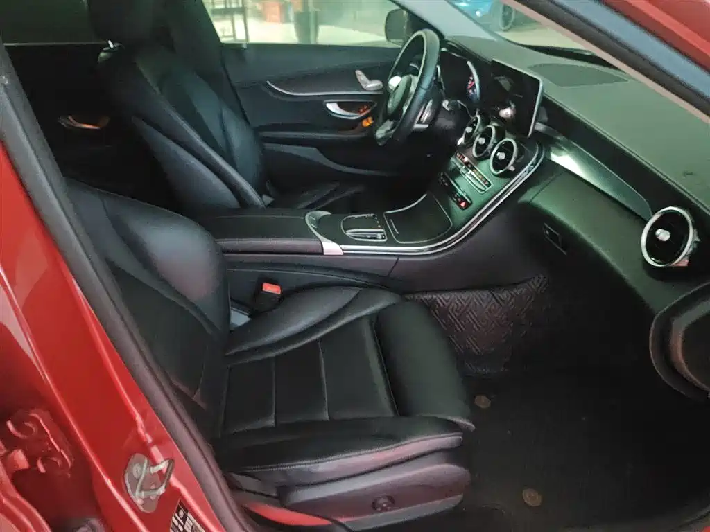 Mercedes-Benz C-Class 2019 — фото 16