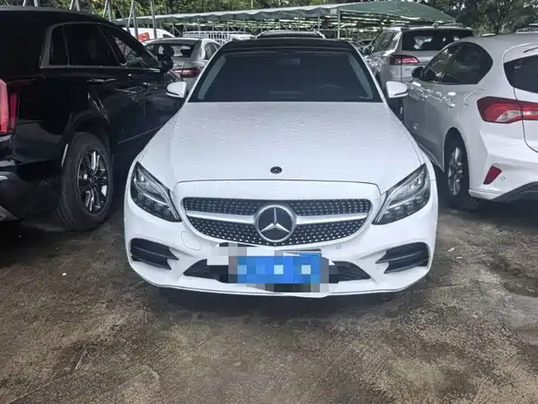 Mercedes-Benz C-Class 2021