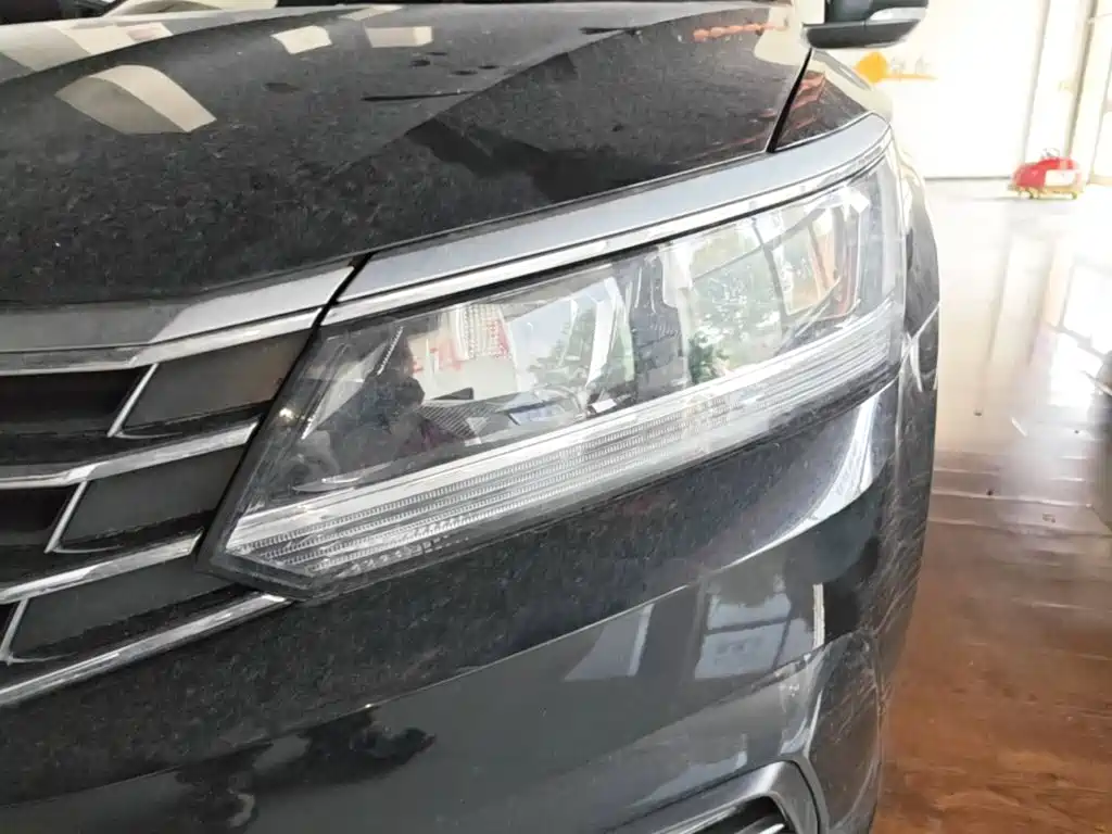 Volkswagen Passat 2016 — фото 24