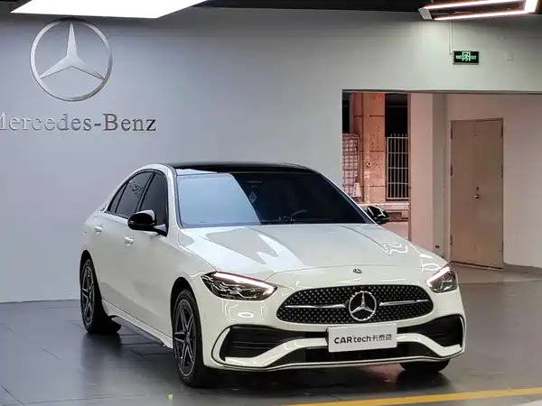 Mercedes-Benz C-Class 2024