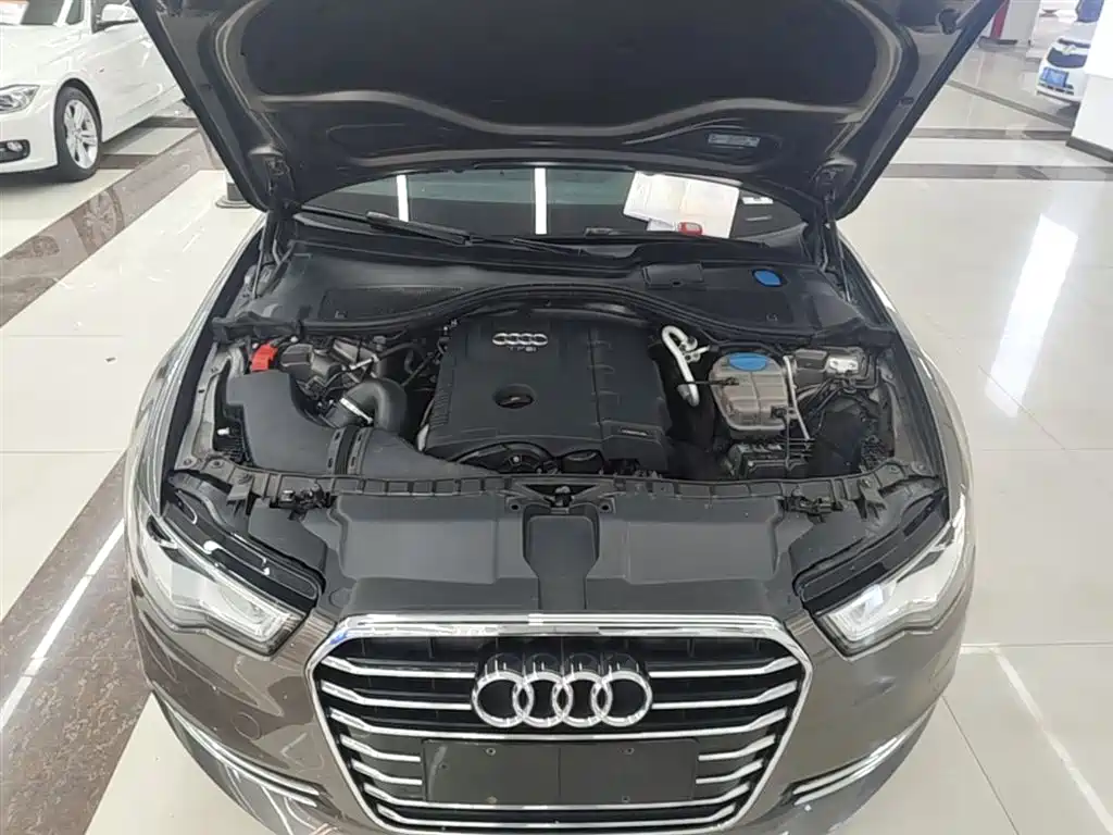 Audi A6L 2014 — фото 20
