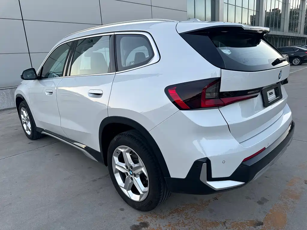 BMW X1 2024 — фото 15