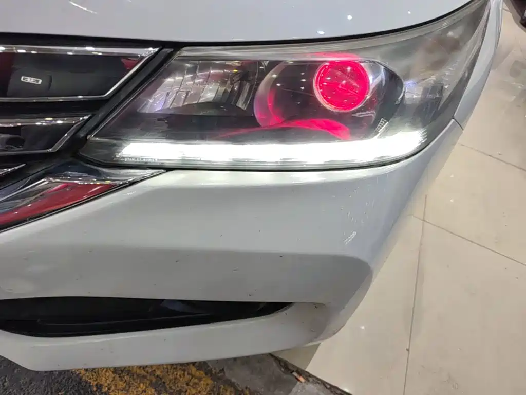 Honda Accord 2016 — фото 24