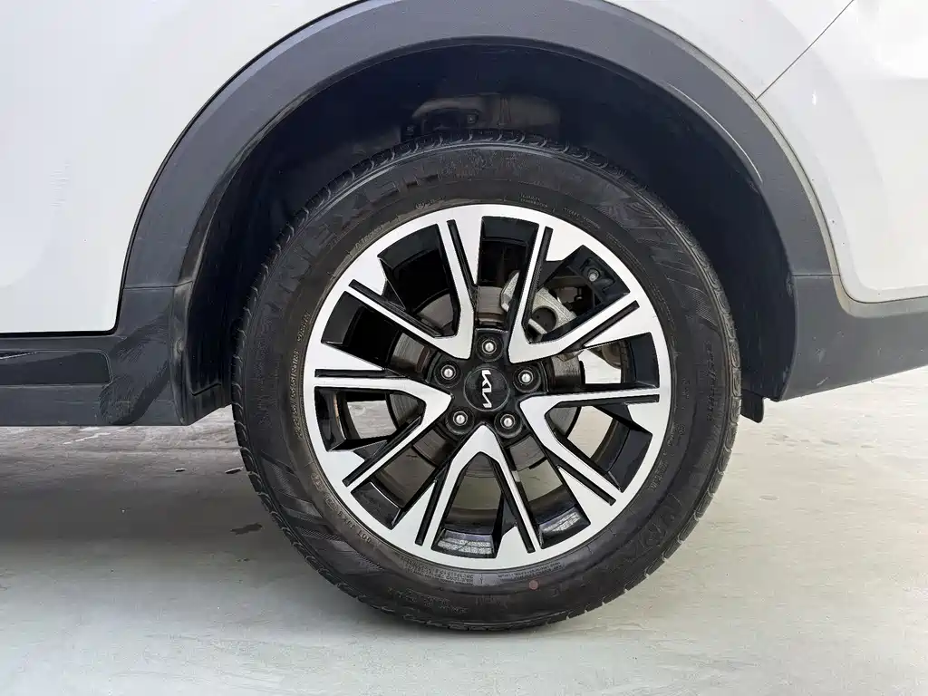 Kia Sportage 2021 — фото 17