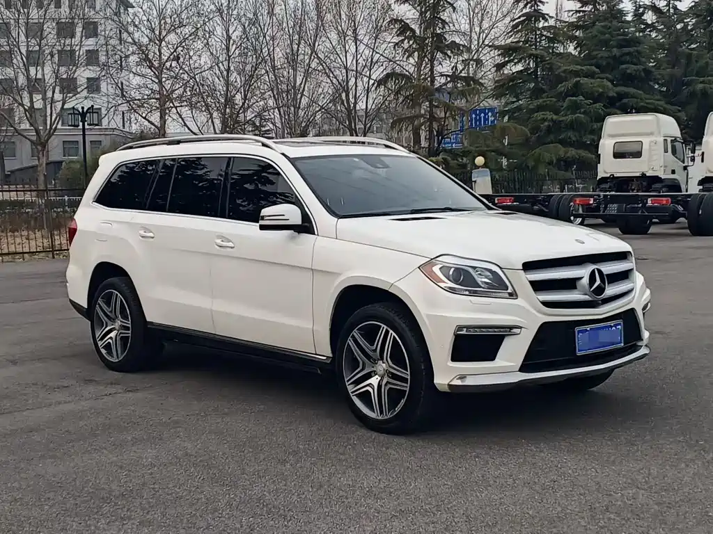 Mercedes-Benz GL-Class 2013 — фото 1