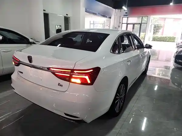 Roewe i6 Classic 2020