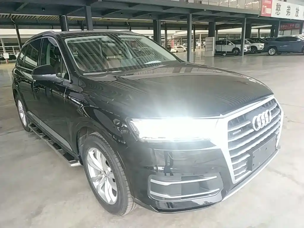 Audi Q7 2019 — фото 4