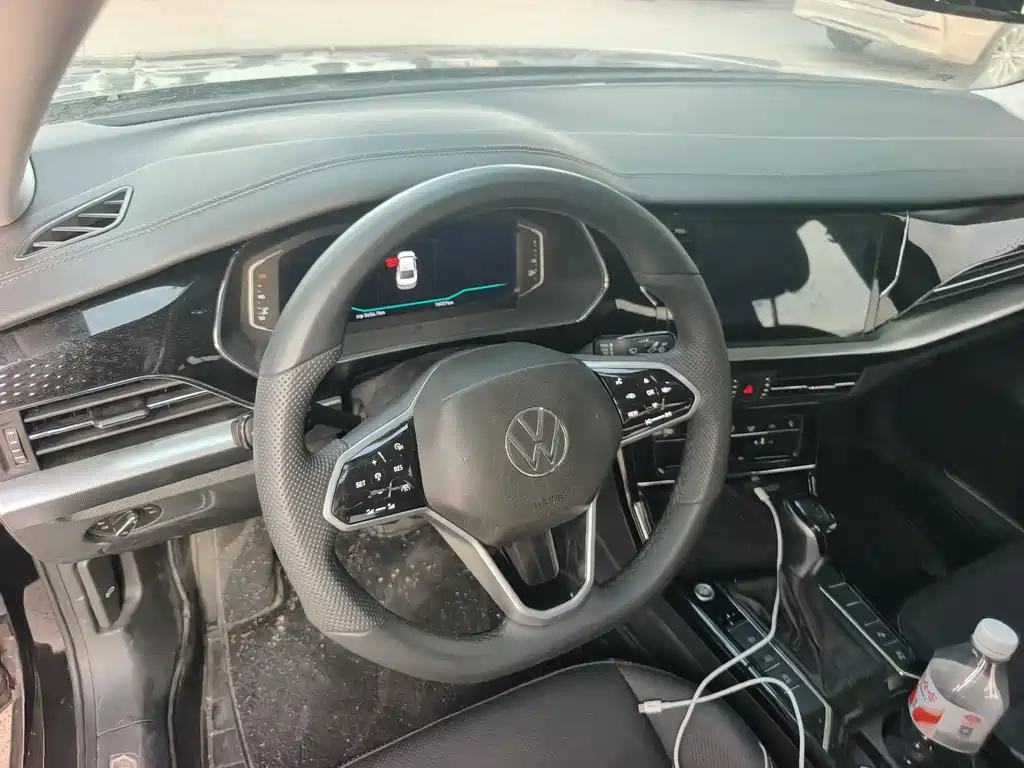 Volkswagen Passat 2023
