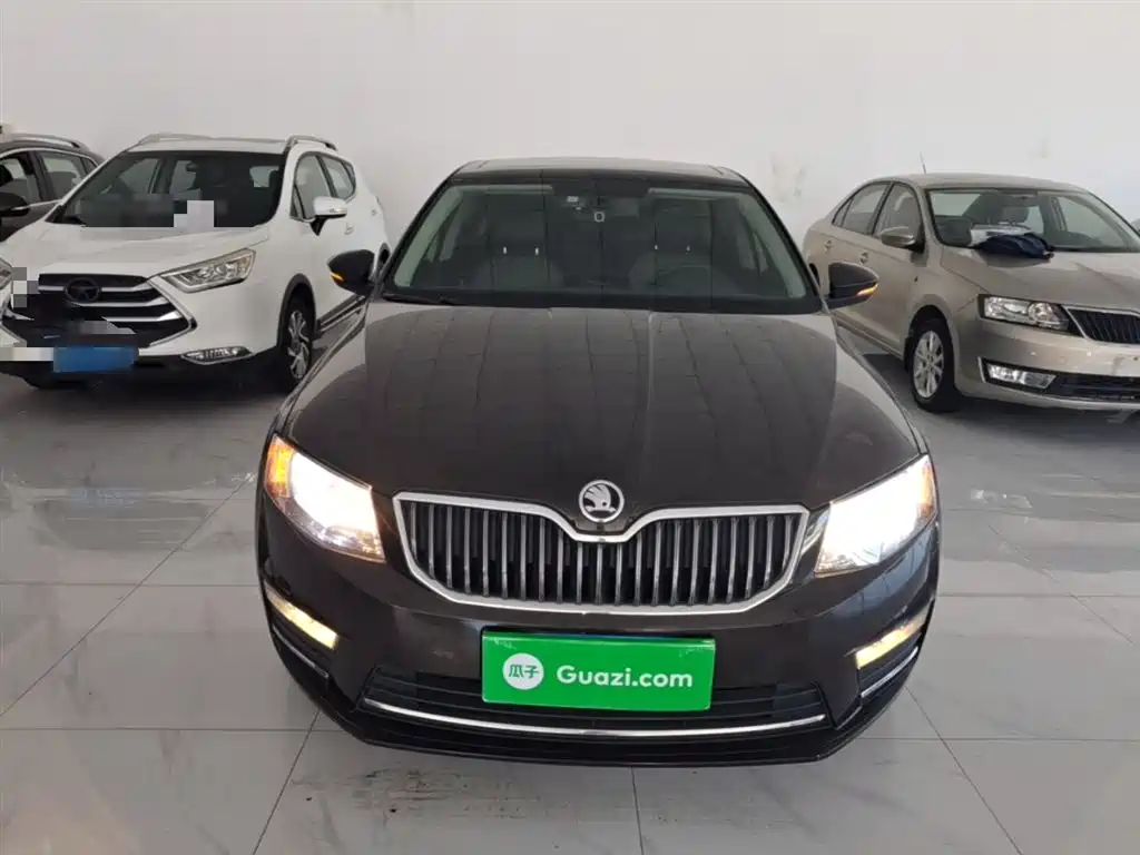 Skoda Octavia 2016 — фото 3